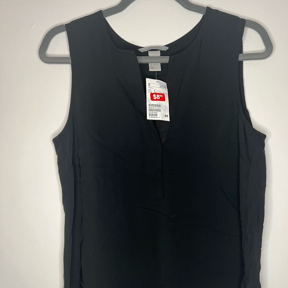 H&M dress top